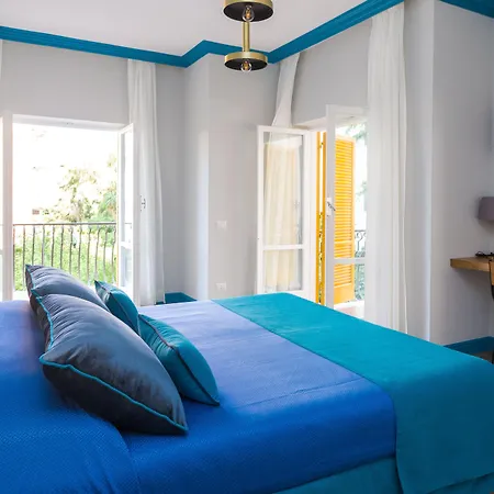 Pool&suites 3* Sorrento