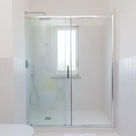 Pool&suites Guest house 3*