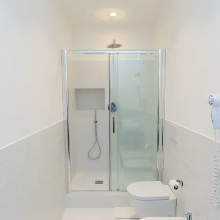 Pool&suites 3*